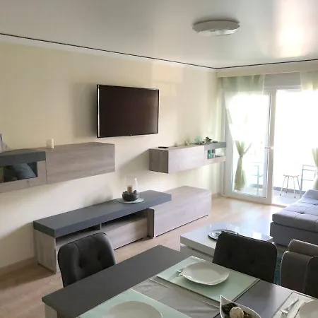 Apartamento Apartamento Moderno - *